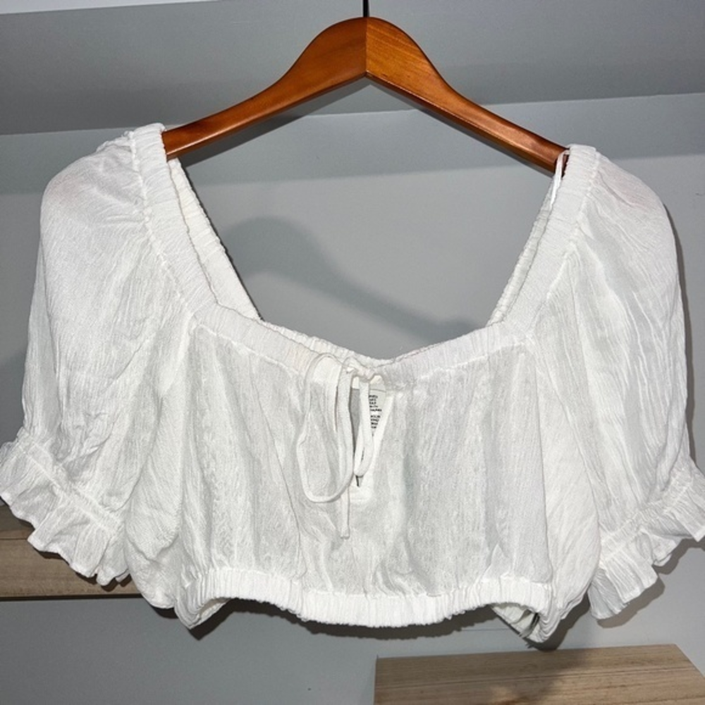 H&M crop top